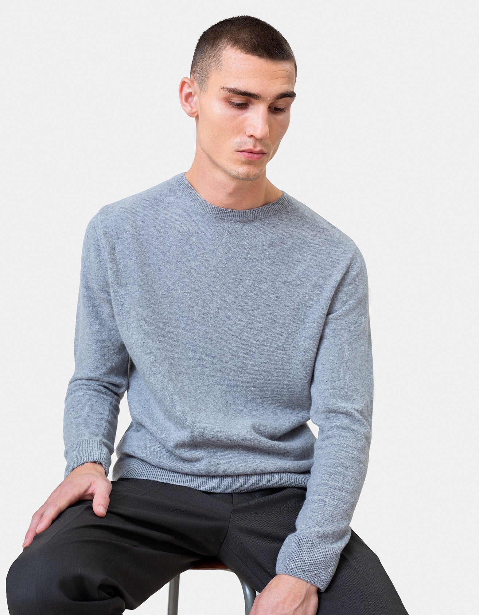 Light Merino Wool Crew - Heather Grey - Image 2
