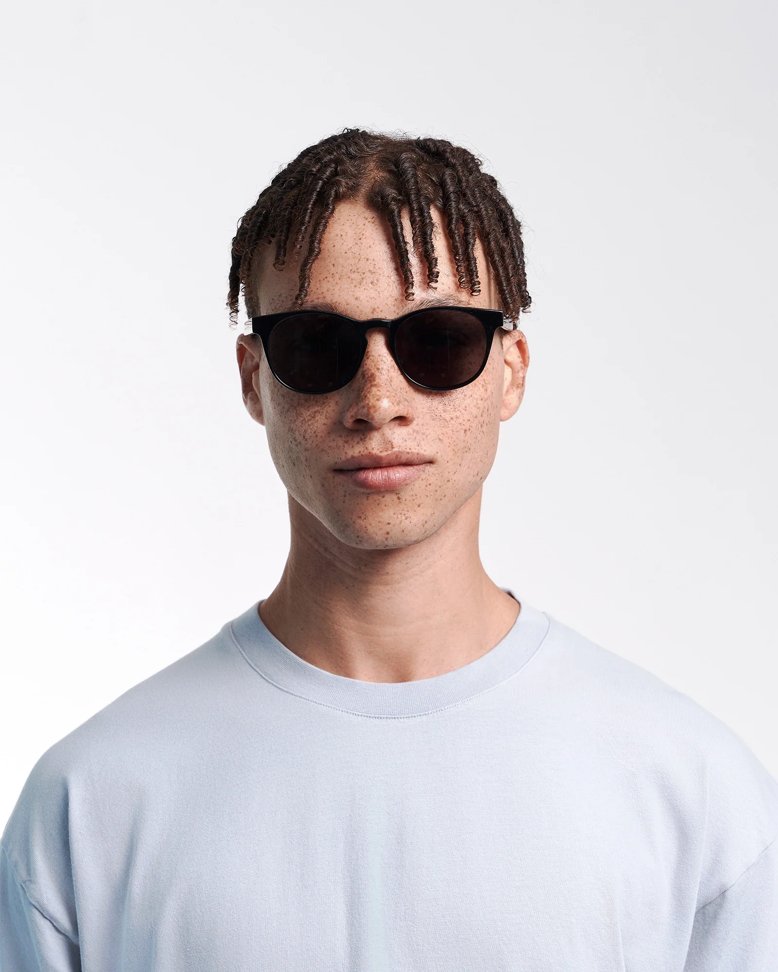 Sunglass 15 - Deep Black Solid - Black - Image 3