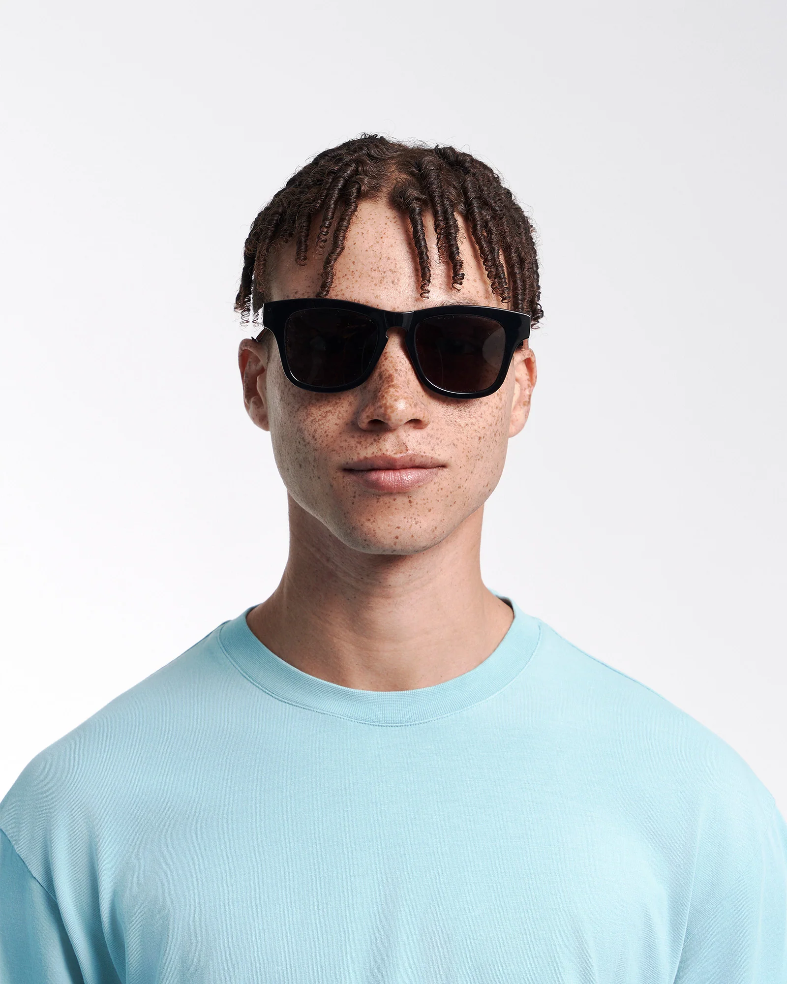 Sunglass 17 - Ultra Violet - Lavender - Image 3