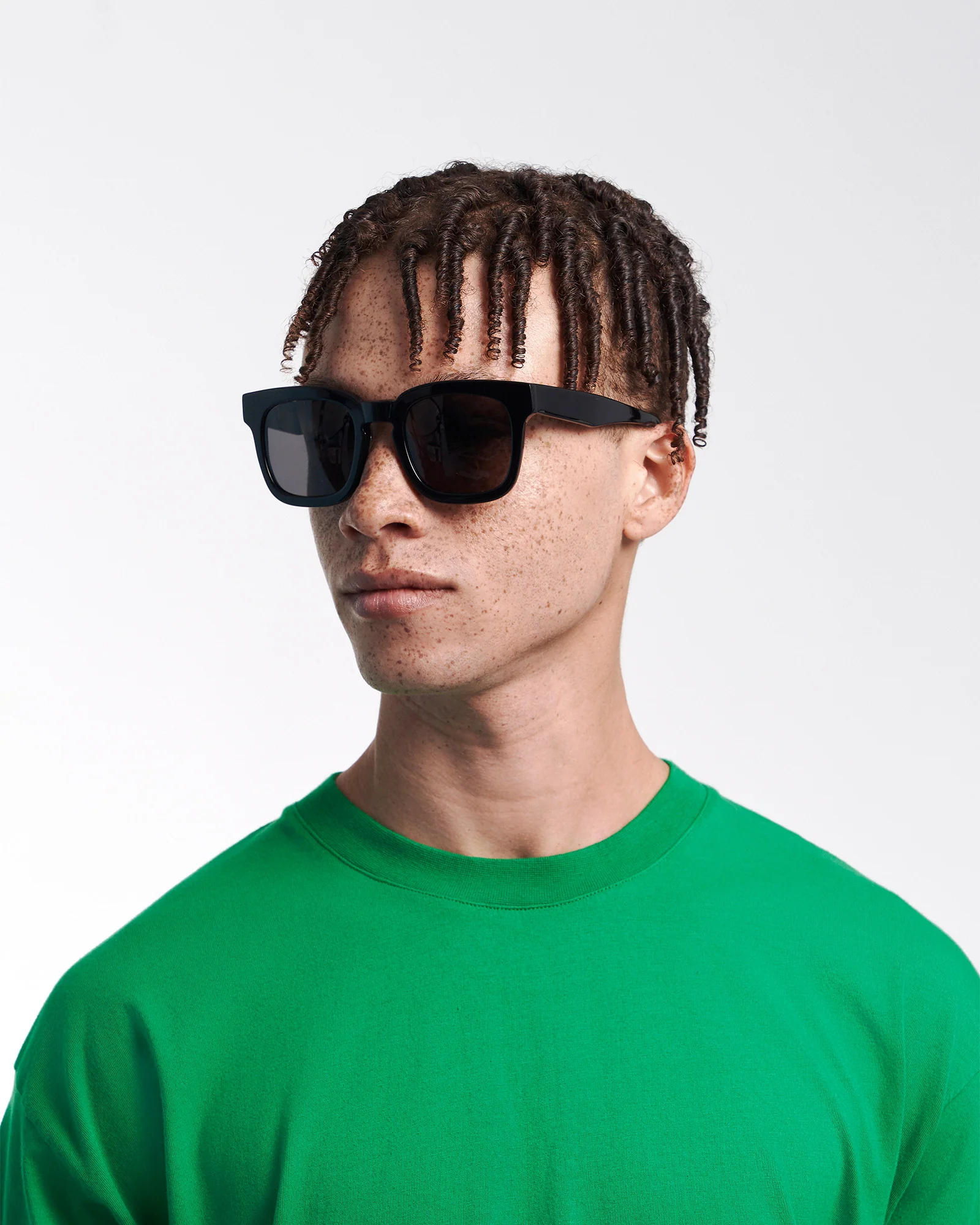 Sunglass 18 - Deep Black Solid - Black - Image 5